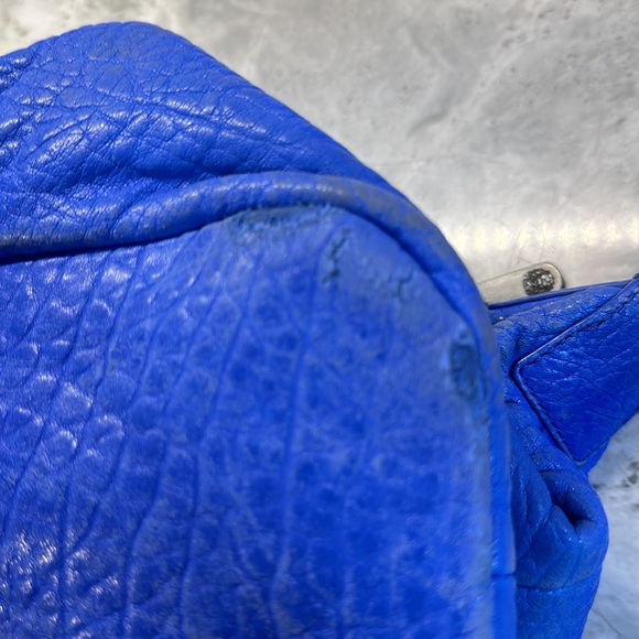 VINCE CAMUTO // Sloan crossbody zip top large handle tote bag “Ultraviolet” blue - Picture 11 of 12